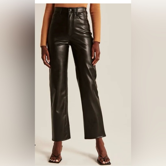 Abercrombie & Fitch The ankle straight ultra high rise Faux leather pants - Picture 5 of 10